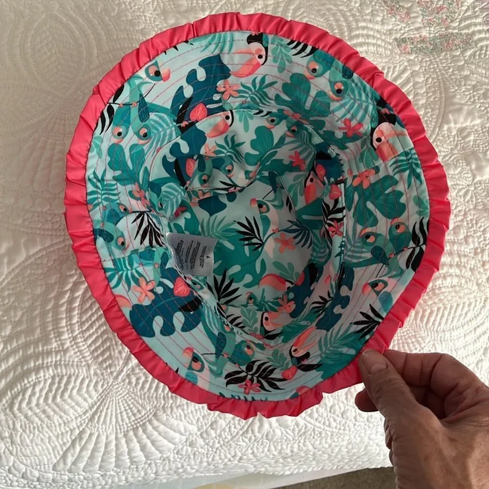 UV Skinz SPF 50+ Adjustable Bucket Hat Size 7 Gently used Pink